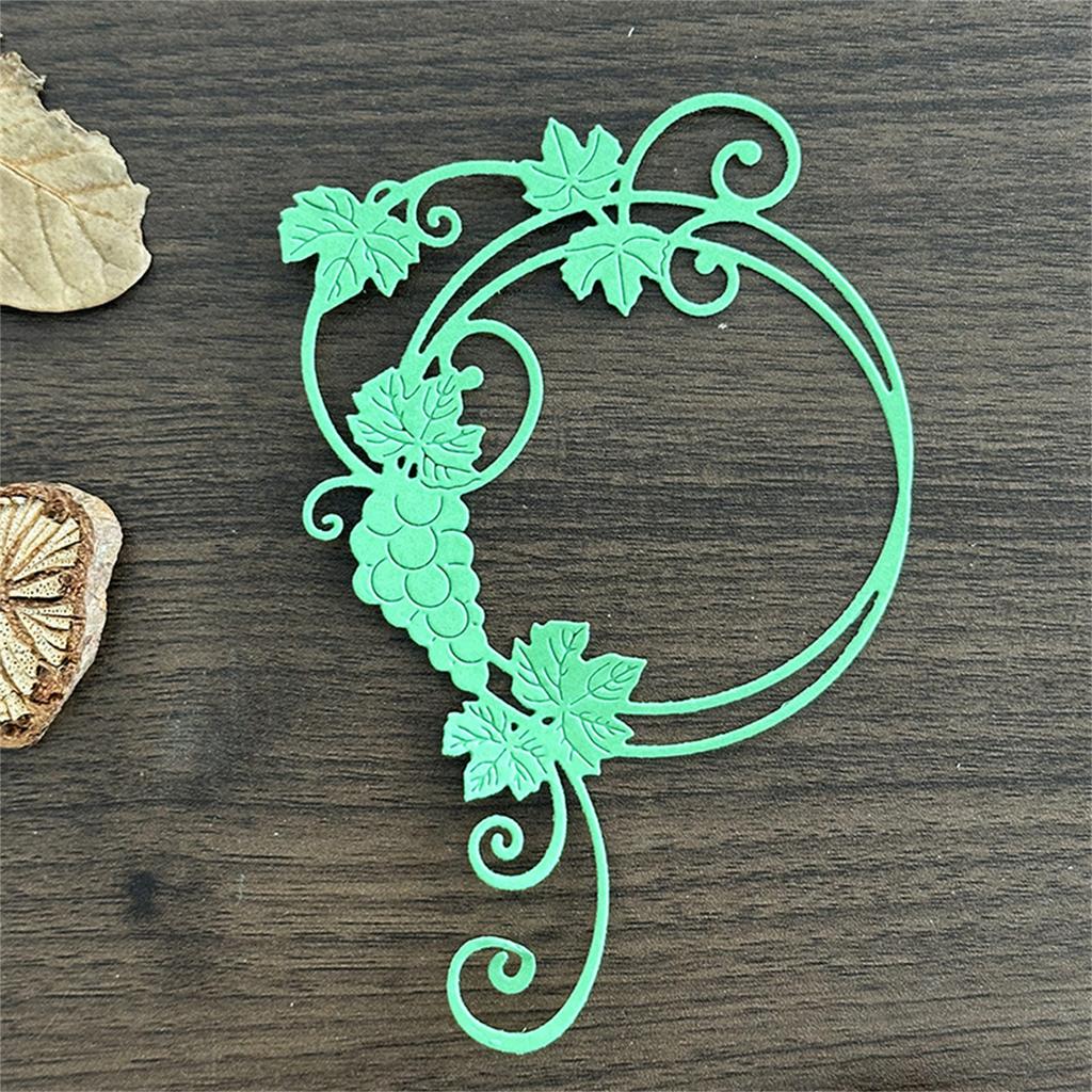 Grape Wreath Die Cut For Scrapbooking Card Making Photo Album Decorative Embossing Paper Die Carbon Steel Cutting Dies
