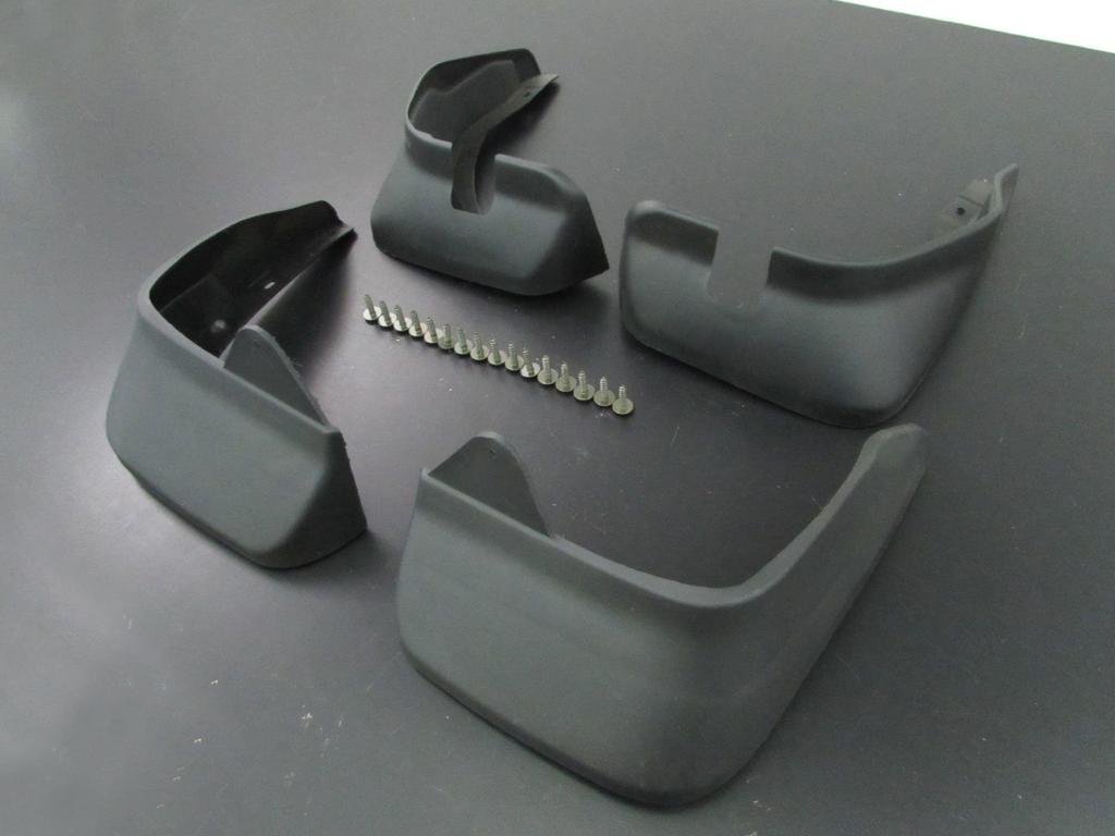 BRIGHTZ Fit GD Mudguards GD1 GD2 GD3 GD4 D1 D2 D3 D4 1 2 3 4 Fit 18108 [MUD-008]