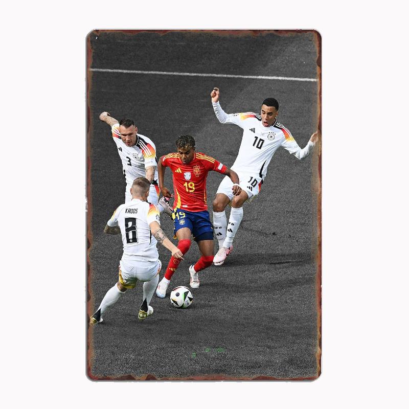 

Lamine Yamal Art Football Sport Player Retro Posters Metal Sign Custom Garage Indoor Wall Room Decor Tin Vintage Home Decor 20x30cm（7.8x11.8inch）