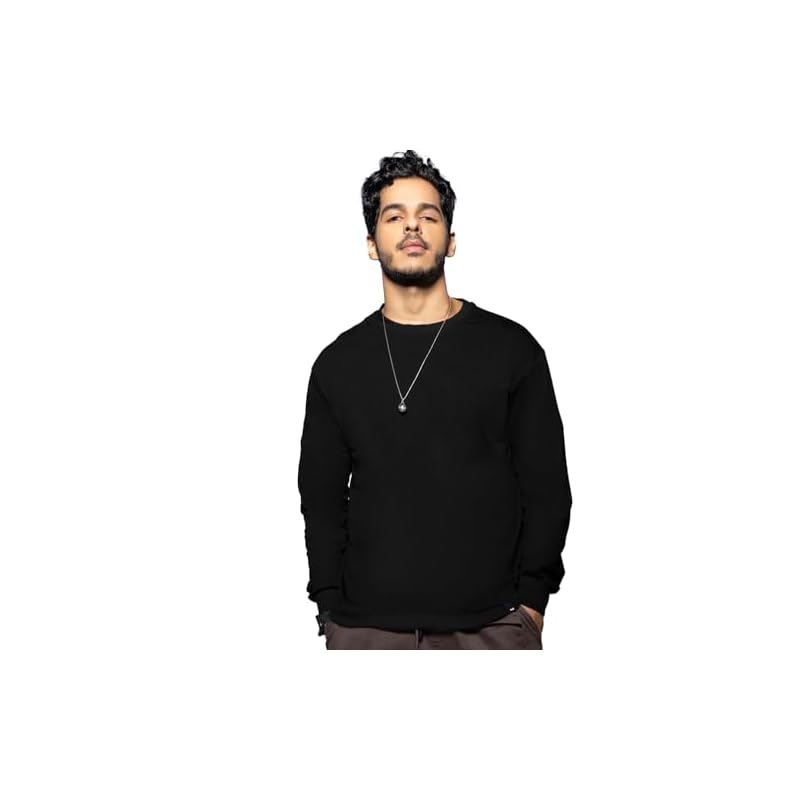 Bewakoof Men' Solid Round Neck Full Sleeve Oversized TShirt