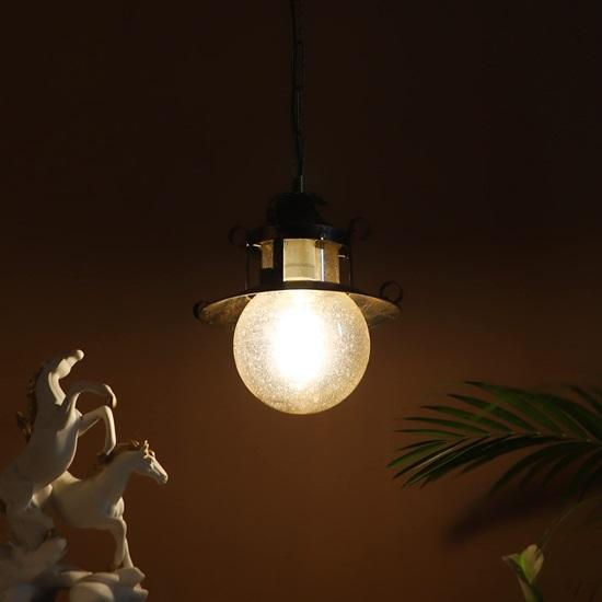 60 Watt quadratische Pendelleuchte