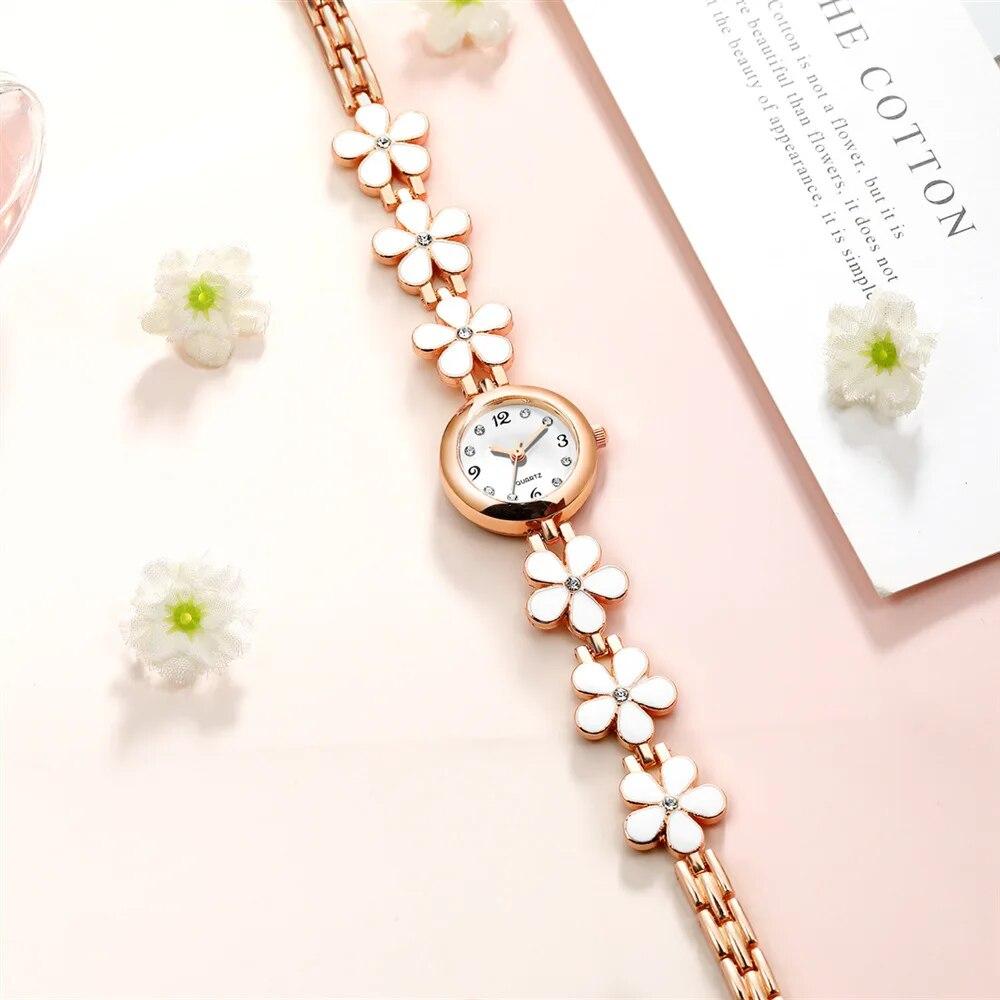 Mori Small Dial Petal Bracelet Watch Korean Version Simple and Compact All Cute Small Fresh Quartz Watch