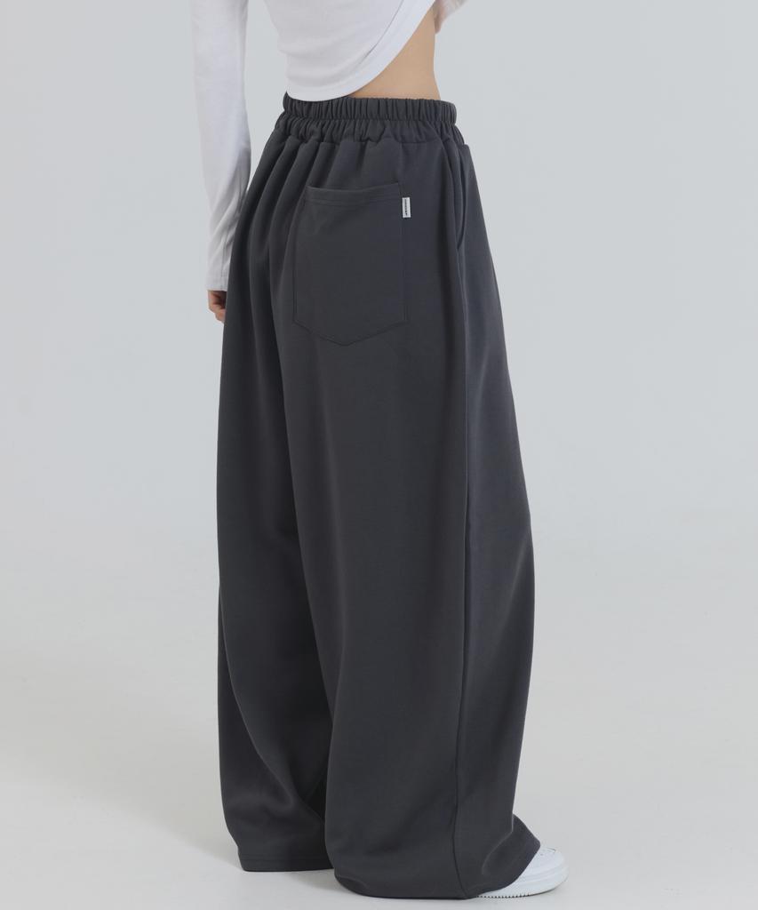 PIANER Cut-Out Stitch Balloon Sweatpants (Charcoal)
