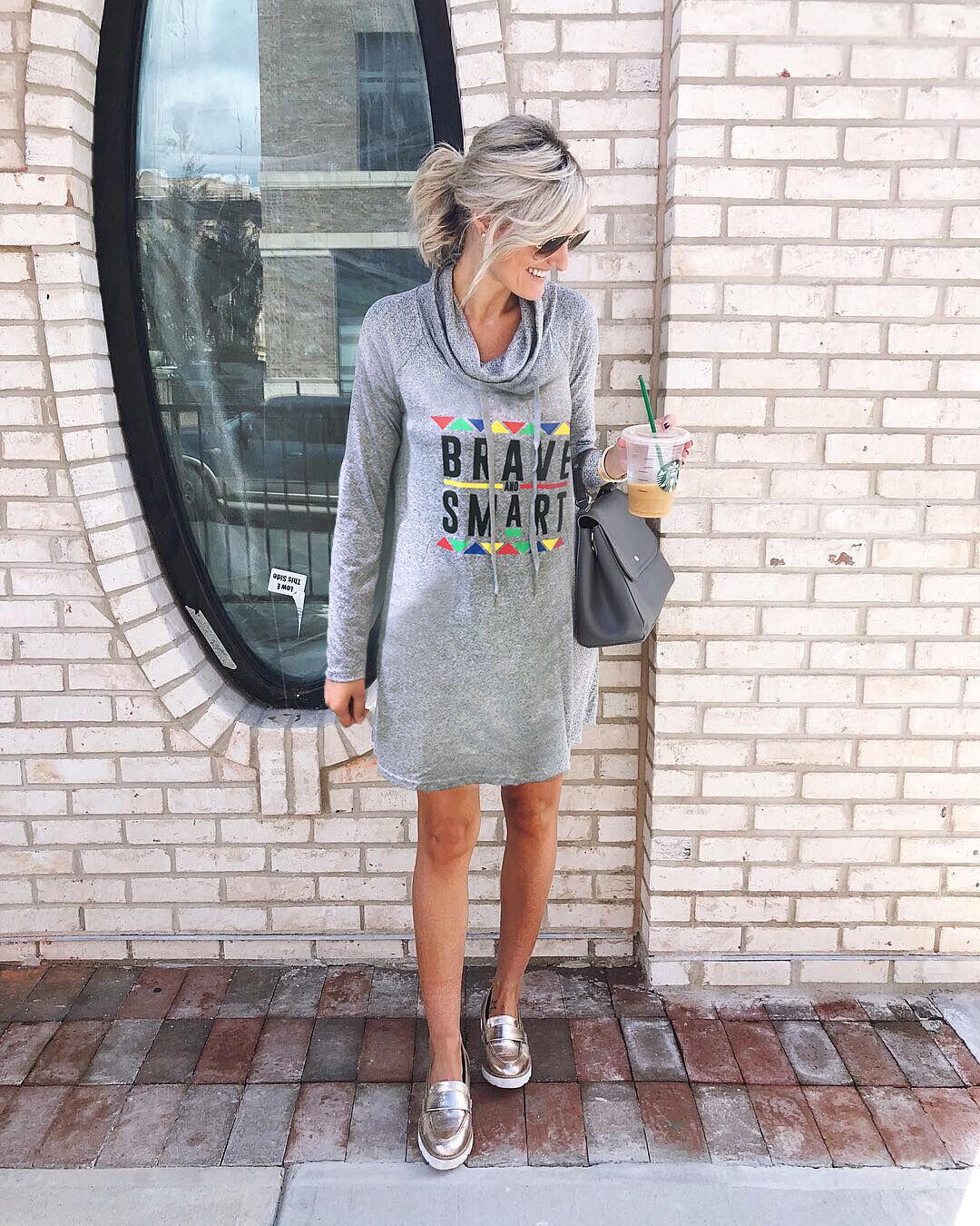 

Свободное платье с длинными рукавами и высоким воротником в европейском и американском стиле с буквенным принтом L серый