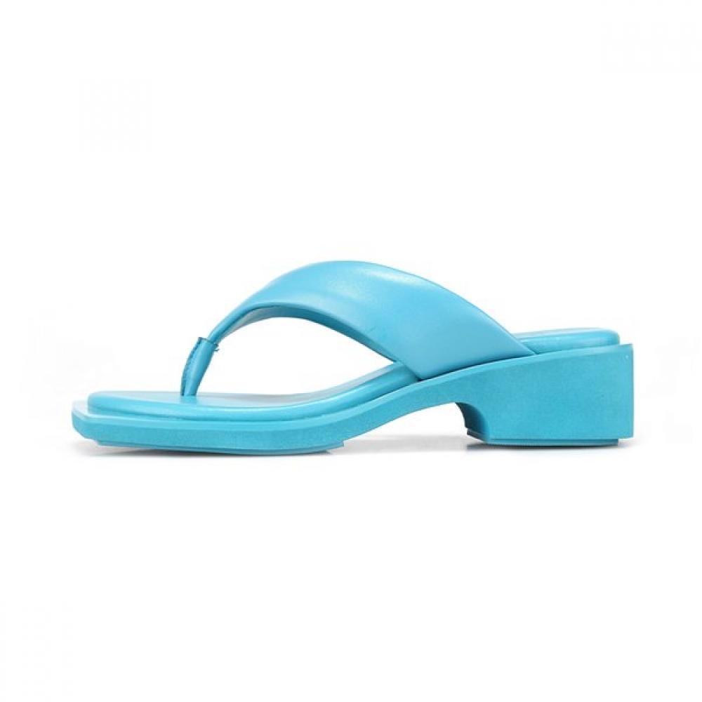 Barbara LeaTher Minimal One Color Point Signature The Flat 4cm Mule Bbj393