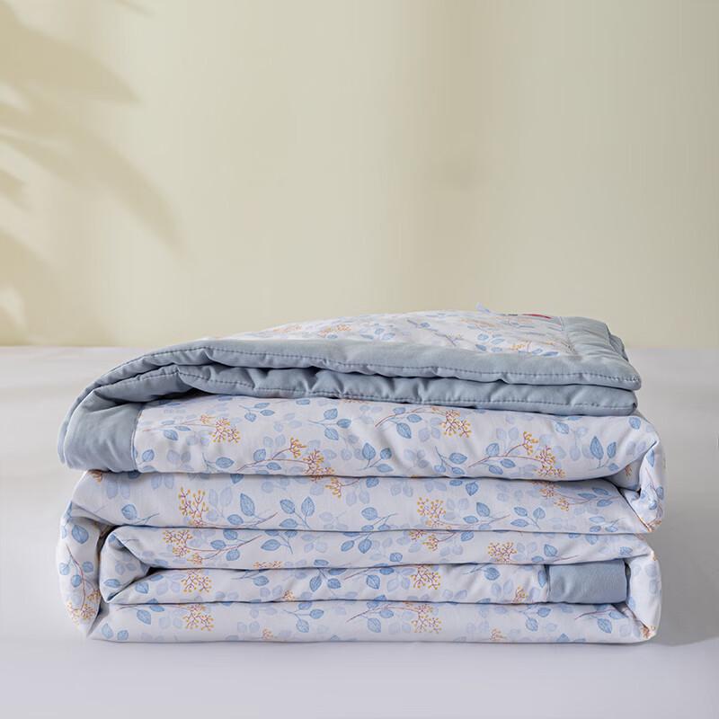 Grace Jieliya Oxygen Knitted Summer Quilt