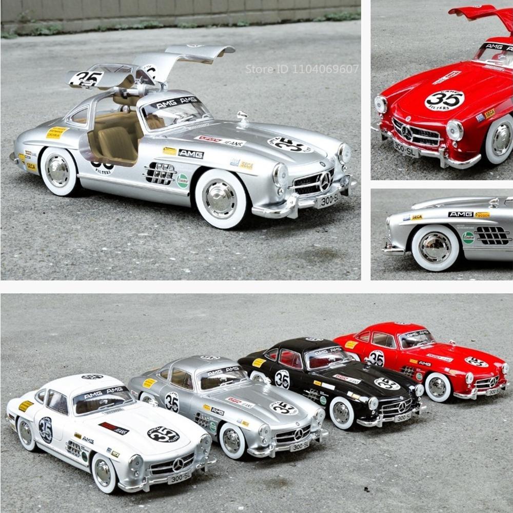 1:18 Scale 300SL Cars Toy Model Alloy Diecast Wheels Turned Miniature Vintage Car with Light Music Vehicle Kids Xmas Toys