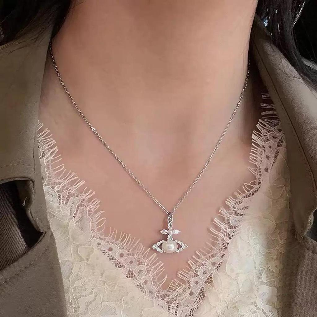 Women's Summer Luxury Titanium Steel Necklace - High-End Design Clavicle Pendant