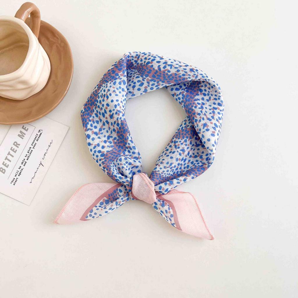 [18 cotton and linen] French high-end bag head small square scarf women's seaside photo silk scarf spring and autumn decorative versatile scarf