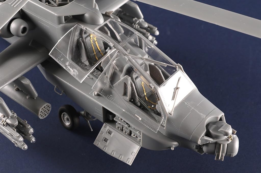 Trumpeter scale American Apache Early Model Plastic Model Kit 05114 1/35 AH-64A