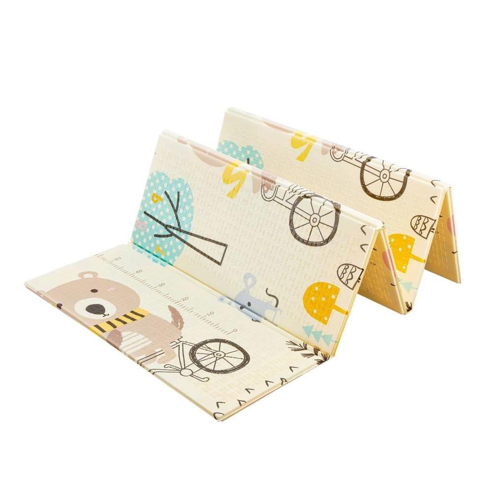 10 mm folding foam mat "Teddy Bear on a Bike" 200 x 180 cm