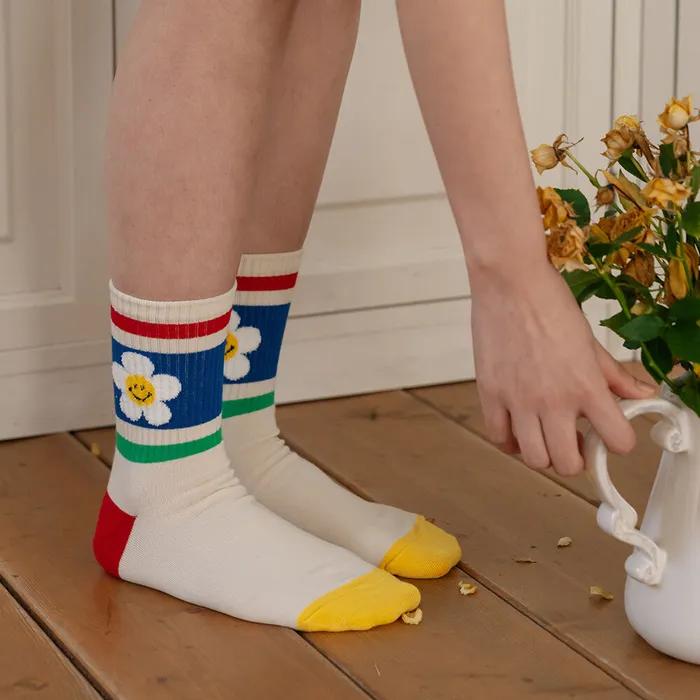 GGRN Women's Fashion Socks_W-L-398 Rainbow Flower