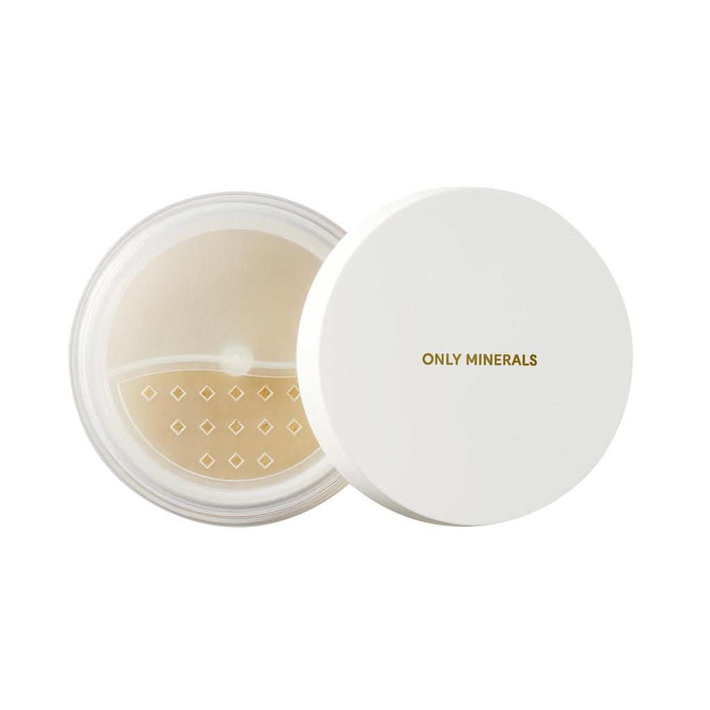 ONLY MINERALS Medicated Whitening Foundation, Light Ochre, 5g, for UV-resistant, dark spots, and sensitive skin