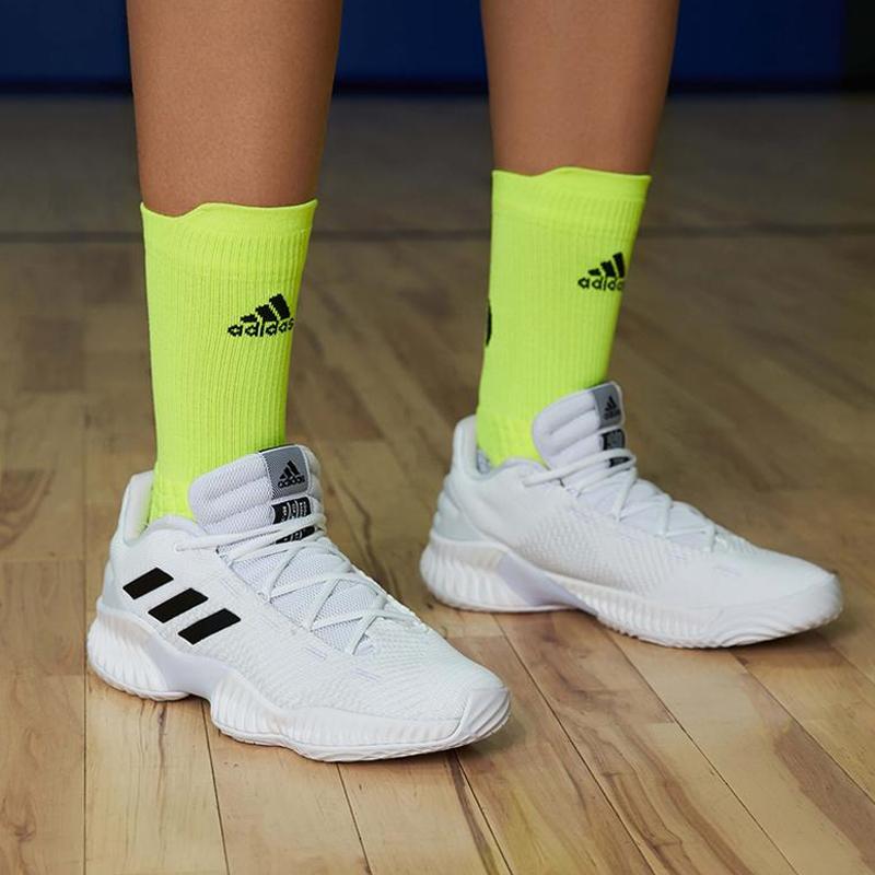 Adidas Pro Bounce 2018 Low Comfortable Versatile Low-Top Basketball Shoes Men Sneakers White Black FW5748