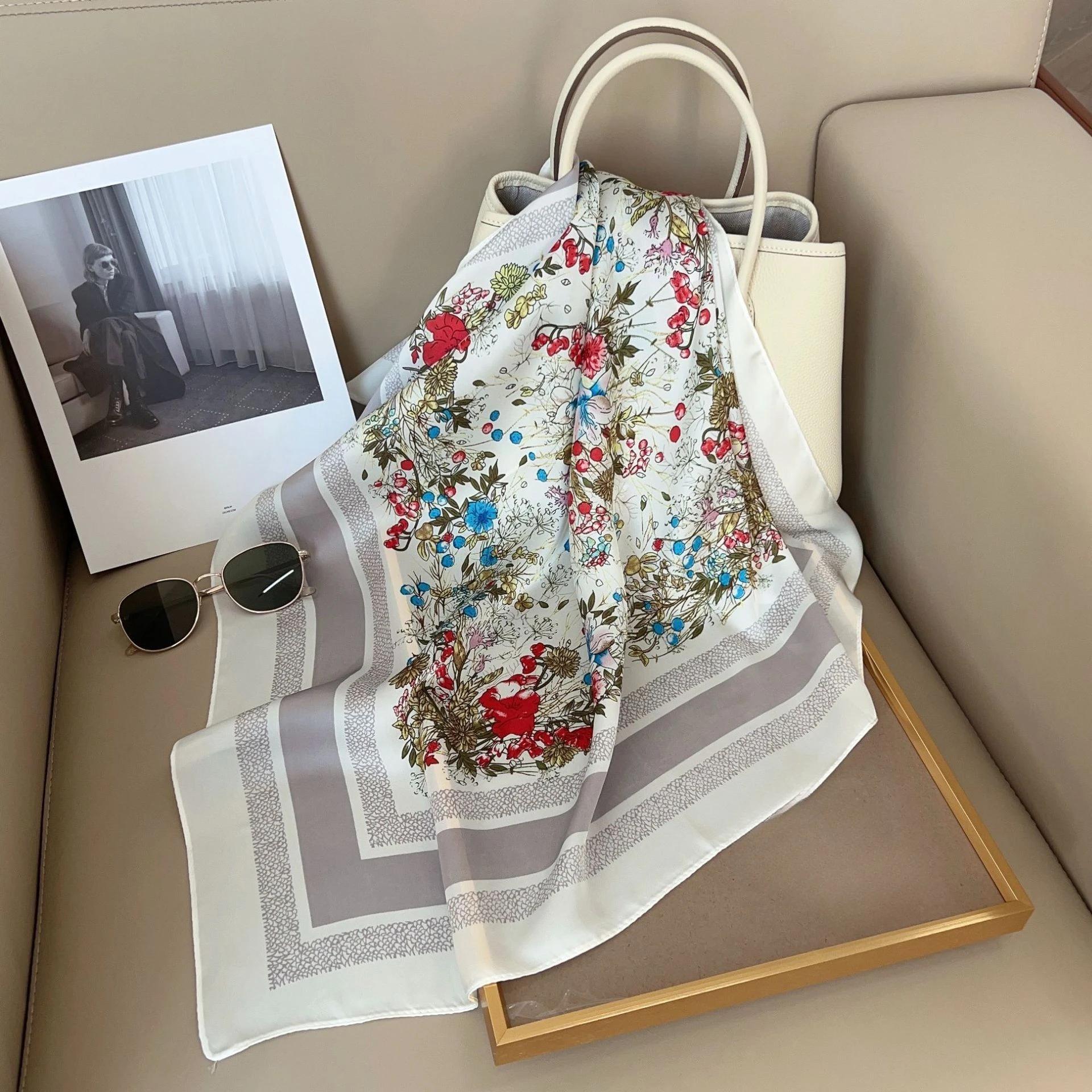 SpringSummer Fashion Imitation Silk Neckerchief Outdoor Decoration Wraps For Women 70*70Cm Breathable Print Square Scarf