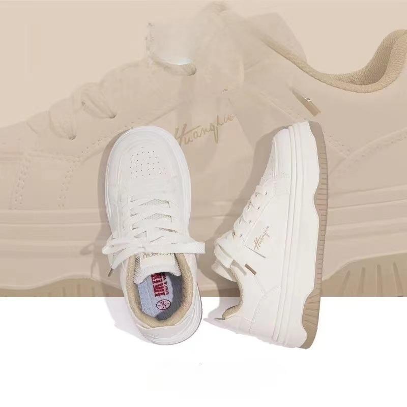 Mode Damen Sneaker 2024 Neue Luxus Designer Freizeitschuhe Plattform Sport Laufschuhe Tennisschuhe Bequem Schnürschuhe Vulkanisierte Schuhe