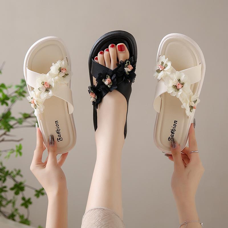 

Sweet fairy style slippers female new summer wear fashion flower dissolving thick bottom cross word sandals 40-41 yards чорний