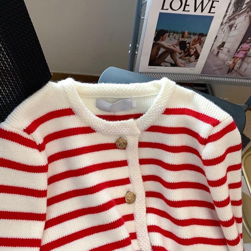 Moda koreańska, jesienna słodka w paski sweter dziergany kurtka z długim rękawem krótki sweter płaszcz zmniejszający wiek luźne ciepłe topy 29154