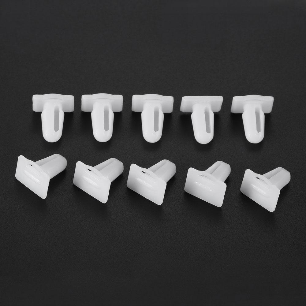 10ks Klipy na prahové lišty dveří auta 51471840960 pro BMW E30 E32 E34 E36 E38 E39 E46 Z4 E81 E82 E84 E63 E64 E65