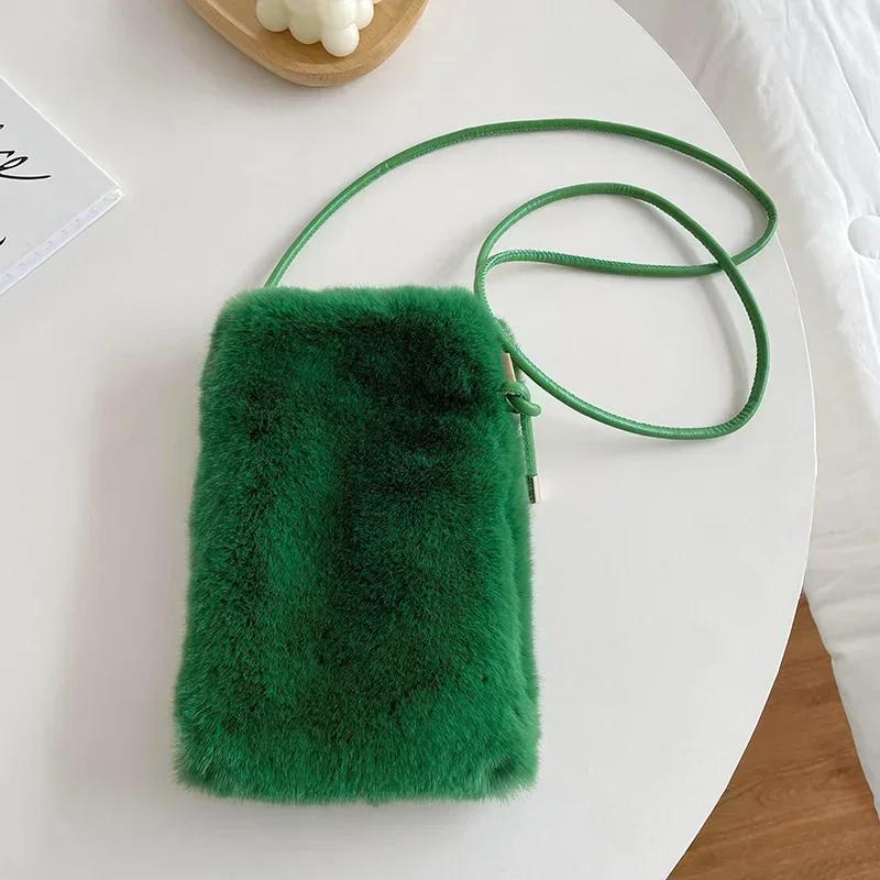 Women Plush Crossbody Bag Solid Color Mobile Phone Bag Versatile Mini Wallet Plush Shoulder Bag  Autumn and Winter