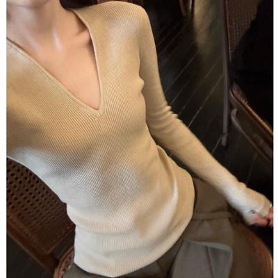 V-Neck Slim Fit Cashmere Sweater for Women - Milk Tea Color