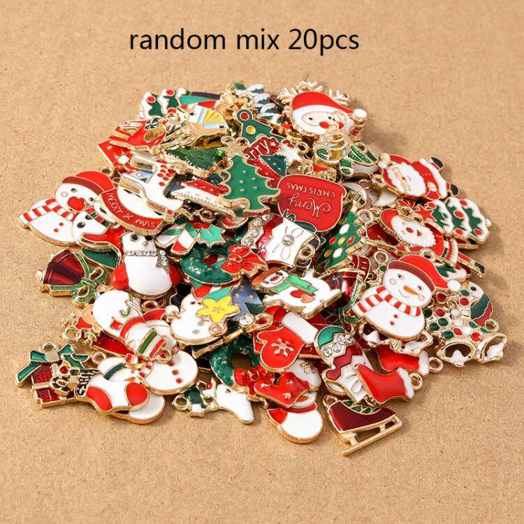10/20/30 Pcs Random Mix Christmas Santa Claus Elk Charm Pendants for Earrings Necklace DIY Bracelet Jewelry Making Accessories