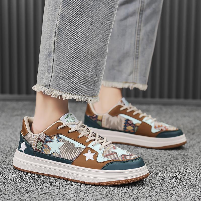 2024 New Versatile Men's Breathable Board Shoes Fashionable Outdoor Mesh Breathable Lightweight Explosive Men's Sports Shoes