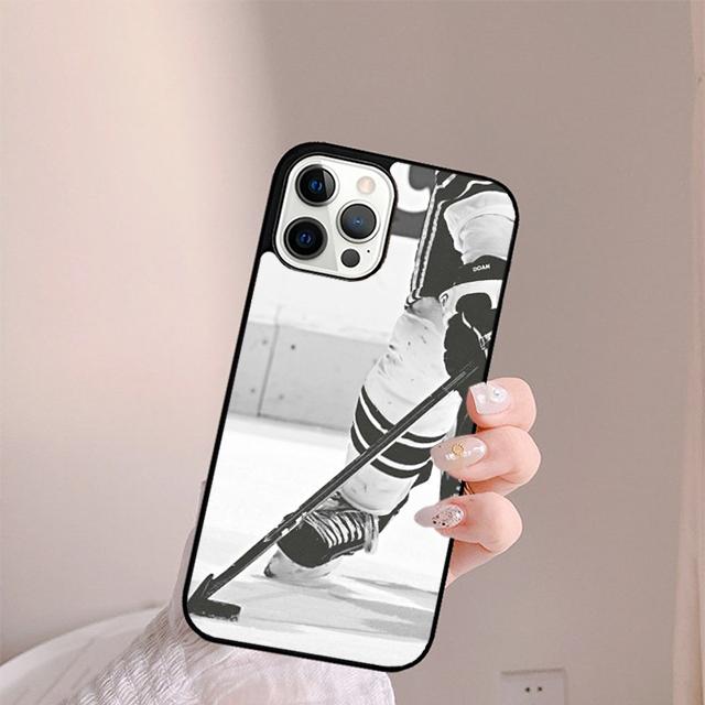 Ice Hockey Player Phone Case For Apple iPhone 17 Air Pro Max Plus Coque For iPhone 17 Air 14 15 16 13 12 Max Cover