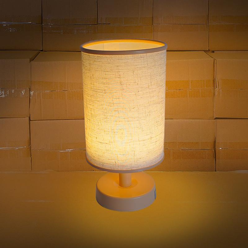 Nordische LED Holz Nachttischlampe mit Fernbedienung