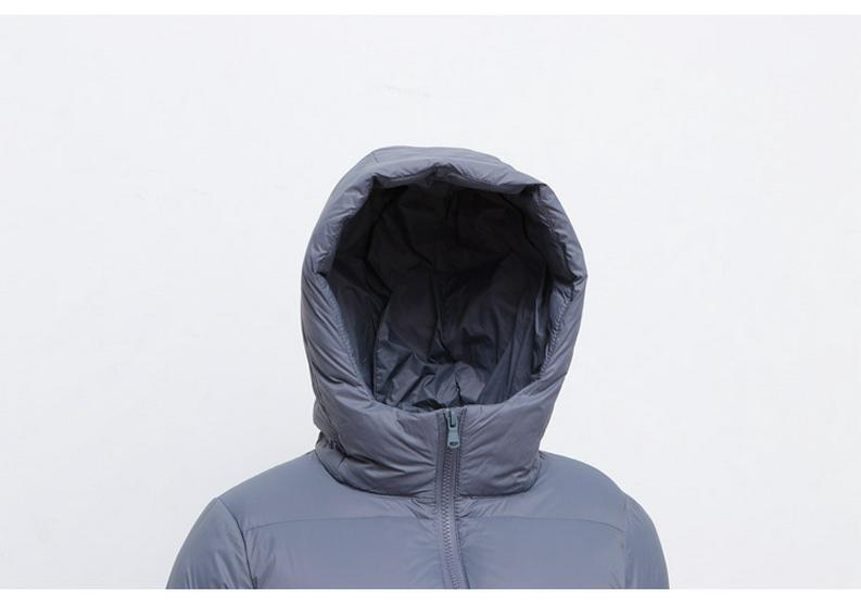 2024 Winter Women's Lightweight White Duck Down Jacket: Korean Short Loose Bread Coat