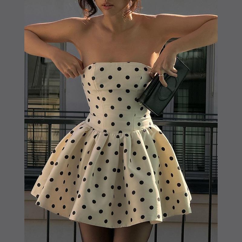 Winter New Women's Clothing Fashion High Sense Polka Dot Printing Retro Tube Top Slim Sexy Dress
