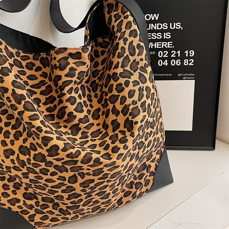 Leopard Print Large Capacity Tote Bag Women's Vintage Canvas Shoulder Crossbody Bag