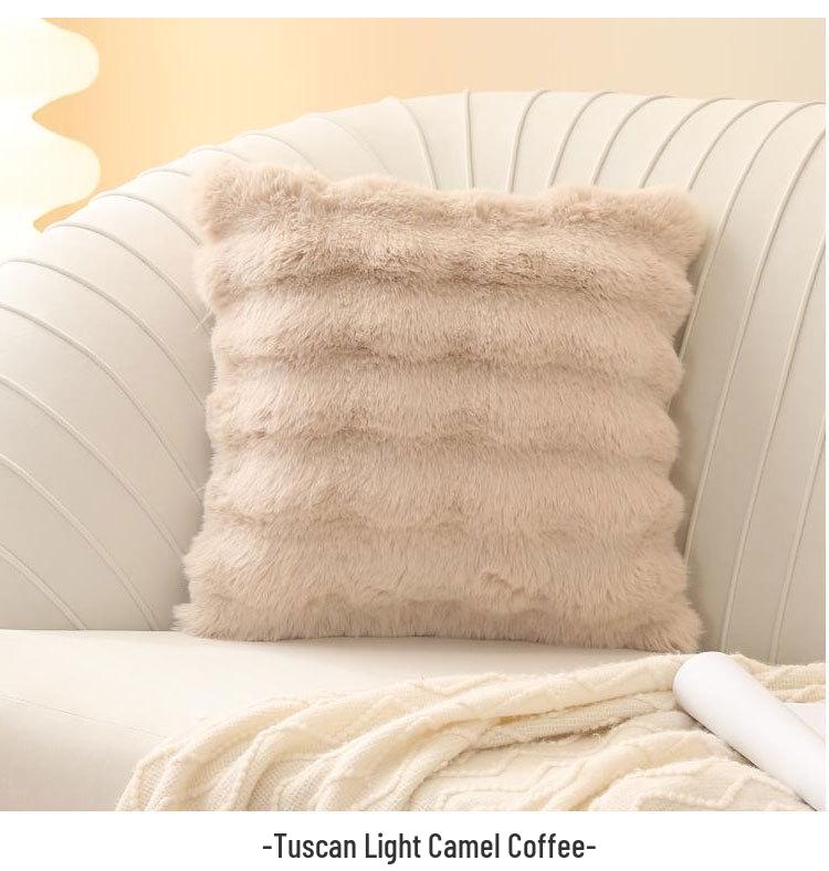 Luxusní béžový plyšový zádový polštář z umělé králičí kožešiny pro pohovku a ložnici