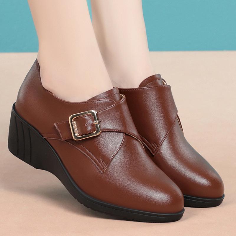 Mid Aged and Elderly Mother's Shoes Soft Leather Comfort Women High Heels Size 35-42 Women Shoes Spring Autumn Wedge Shoes