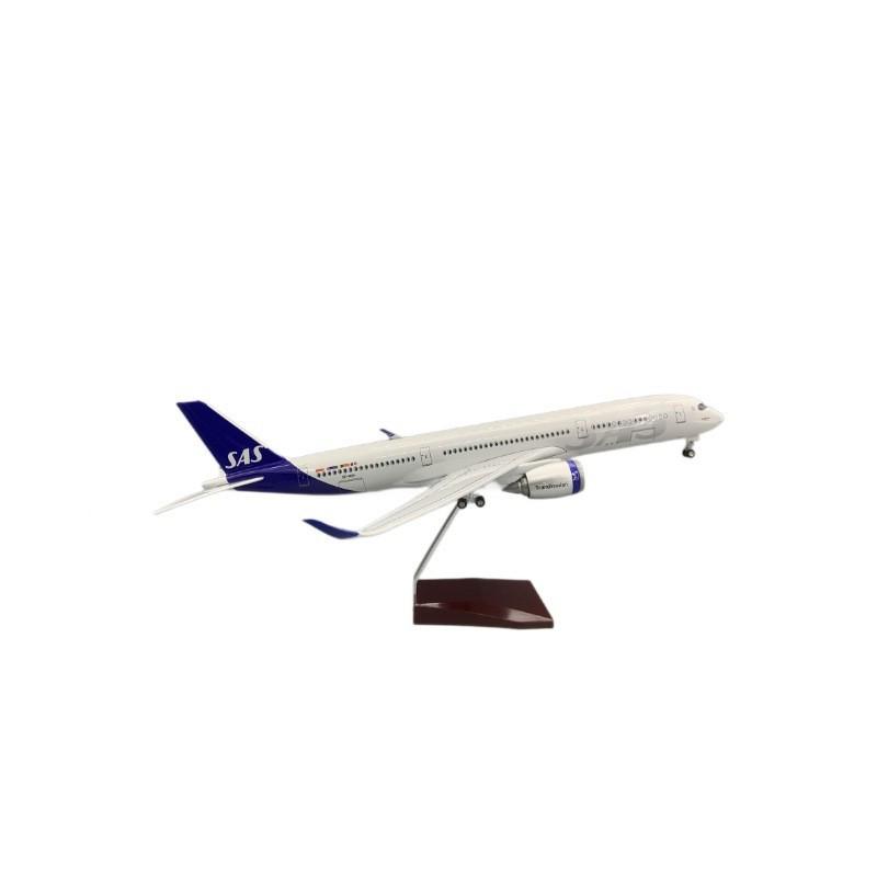Модель самолета A350 авиакомпании Scandinavian Airlines со светом и колесами - Реалистичный статический авиационный орнамент