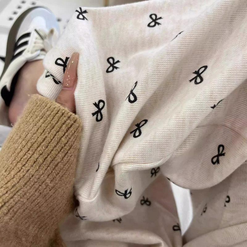 Women's Casual Wide-Leg Bow Print Pants – Relaxed Fit, Petite Style