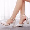 7cm Quadratischer Dicker Absatz Spitzschuh Ausgehöhlte Sandalen für den Frühling Quadratischer Absatz Leichte Mund Damen Schuhe Weiße Spitze Mesh Braut High Heels