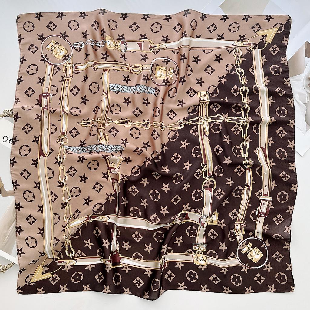 Korean version of the new fashionable and versatile 71 square scarves for women's spring and summer travel sunscreen shawl shirt suit decorative scarf