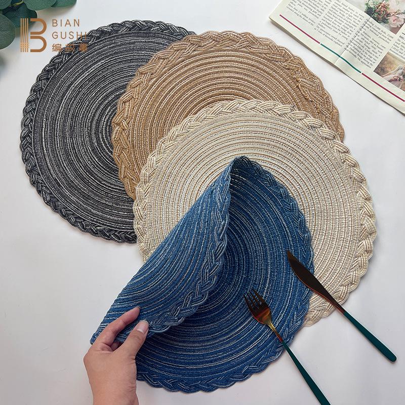 Nordic Round Cotton Yarn Placemat Lace Heat-Resistant Coaster for Daily Use