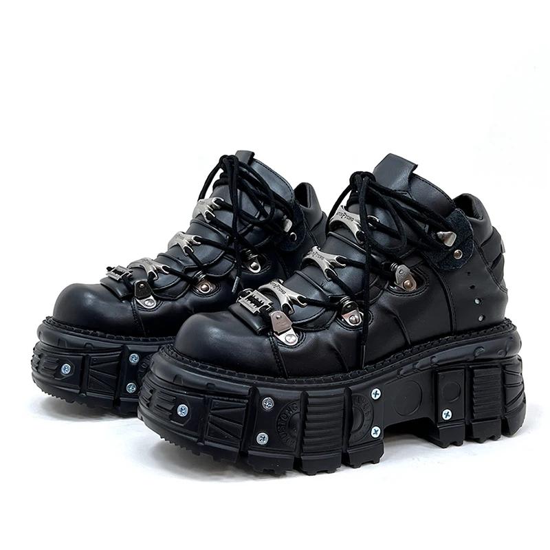 

2025 Новые туфли на платформе с металлическим декором-заклепками, с круглым носком и перекрестной шнуровкой, туфли, увеличивающие рост, модные повседневные новинки, весенние туфли 35 чёрный