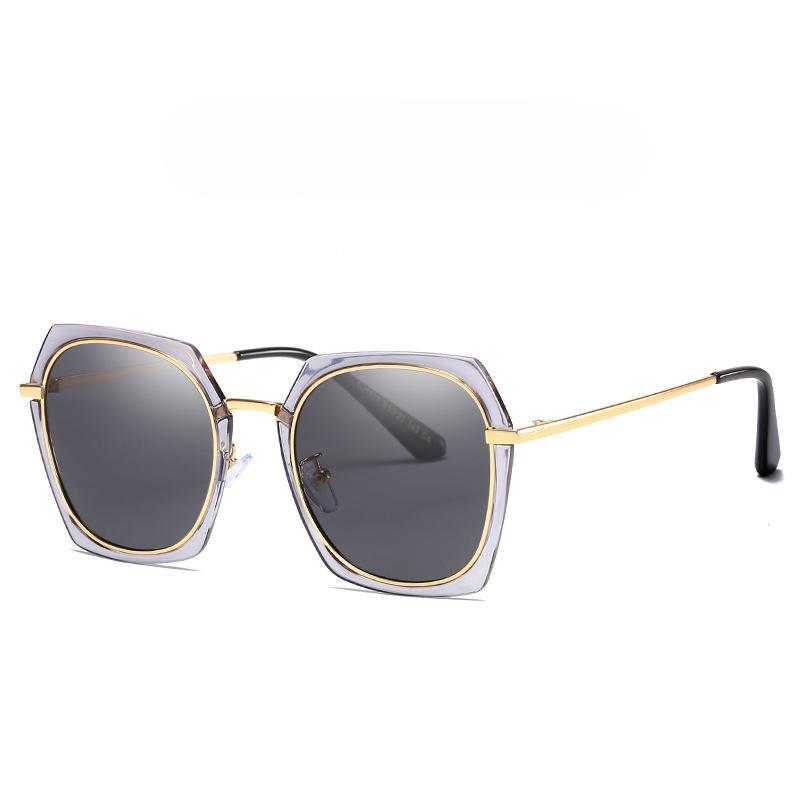 Neue Mode TAC Polarisierte Sonnenbrille Europäische Metallrahmen Sonnenschirm Fahren Damen Farbfilm Sonnenbrille
