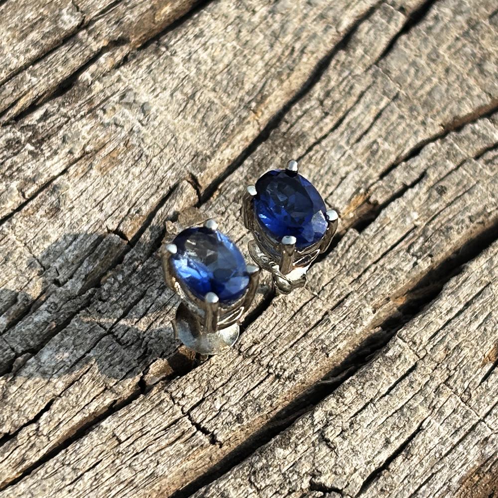 Certified 8.85 Ct Natural 925 Sterling Silver Earring Blue Sapphire GEMSTONE