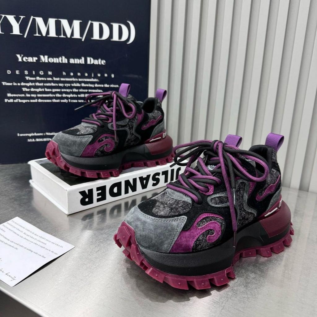 Suding Thick-soled Heightening Dad Shoes Flame Color Matching Forrest Gump Shoes Women's 2025 Autumn New European Trendy Running Shoes