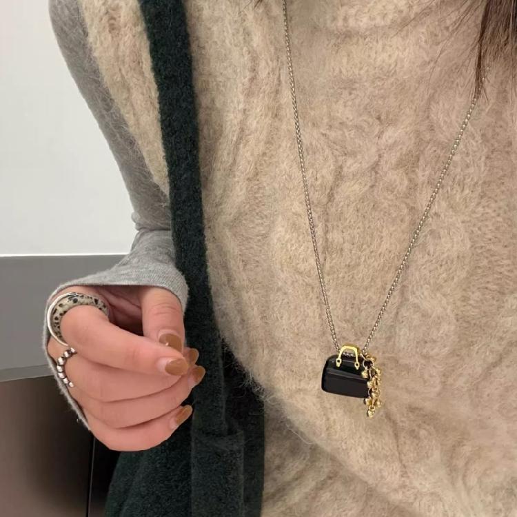 French Royal Styles Colorful Bag Pendant Necklace Retro Alloy Jewelry Winter Fashion Gift