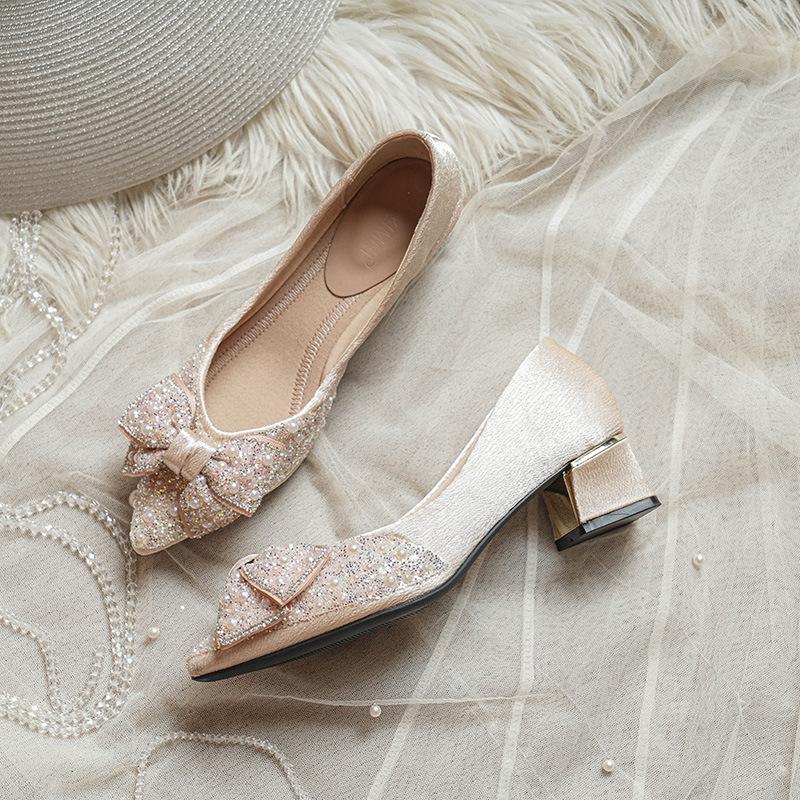 French Pointed Thick Heel Single Shoes Women's Gentle Rhinestone Bow Spring and Autumn Shallow Mouth Not Tired Feet Temperament Medium Heel High Heels