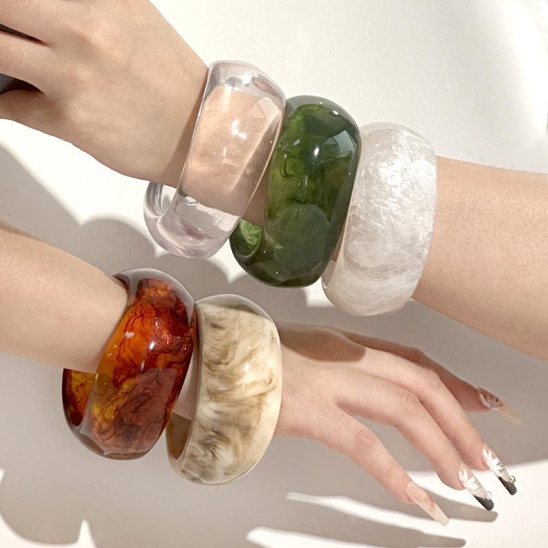 Boho Irregular Acrylic Resin Chunky Bangles for Women On Hand Goth Geometric Charm Bracelets Couple Jewelry Gift