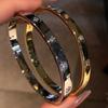 A Niche High-end Copper Micro Inlaid Zircon Bracelet for Female Couples, with a Plain Circle and Shiny Bracelet