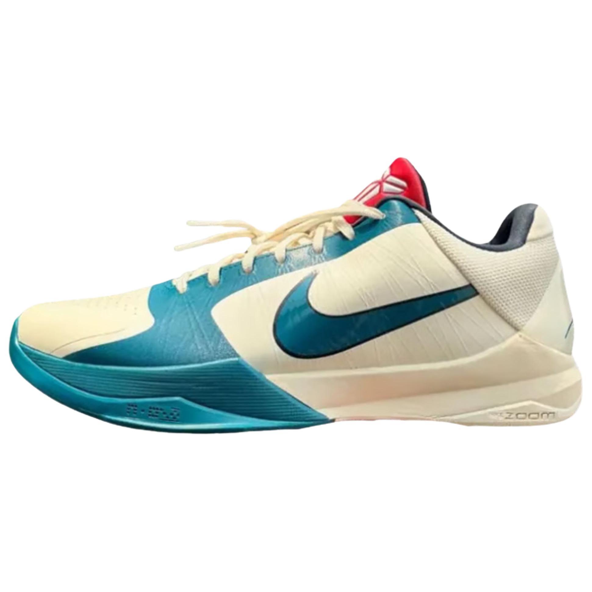 Nike Zoom Kobe 5 Basketball Shoes
