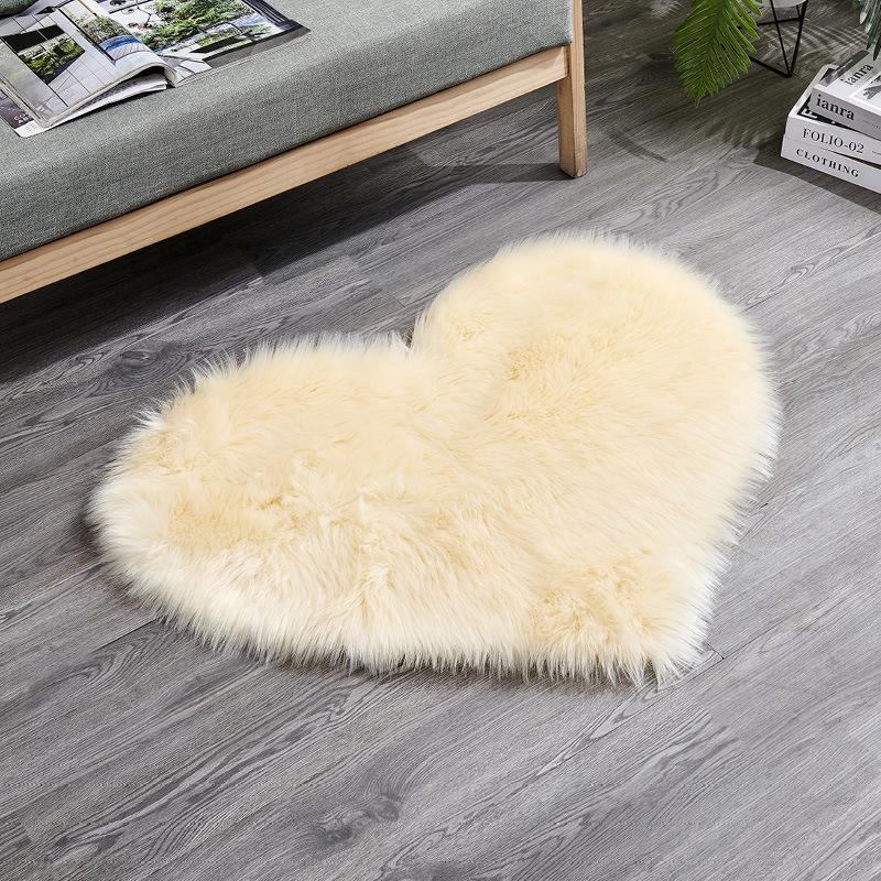 Washable Imitation Wool Plush Floor Mats for Bedroom