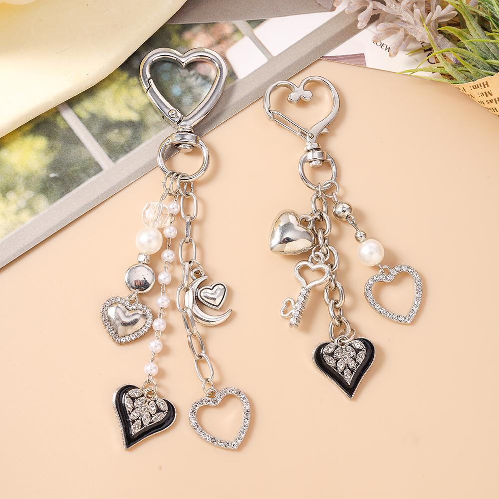 Cute Crystal Love Heart Keychain Women Girls Pear Beaded Key Ring Pendants for Women Girls Handbag Decor DIY Jewelry Gifts
